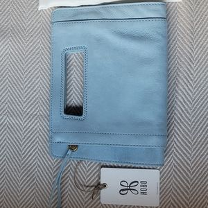 HOBO PURSE , BLUE TOPAZ 100% GENUINE LEATHER 💙 BRAND NEW, NEVER USED. BEAUTIFUL